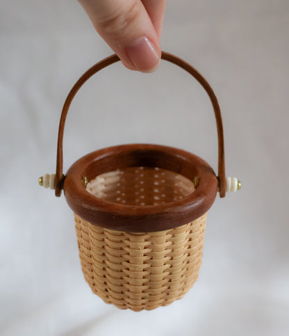 2" Nantucket Basket
