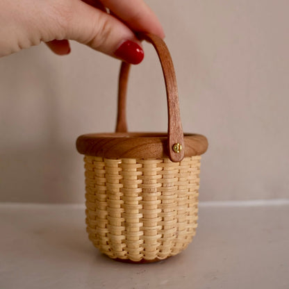 2" Nantucket Basket